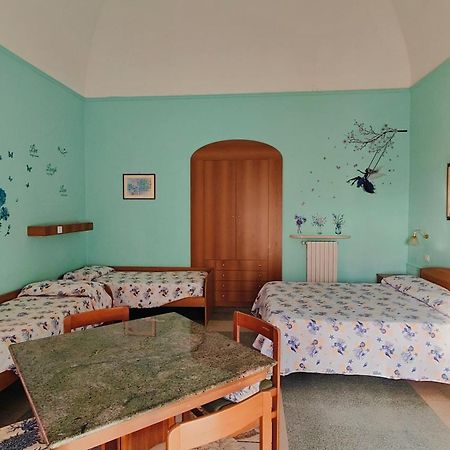 מטה B&B Relax מראה חיצוני תמונה